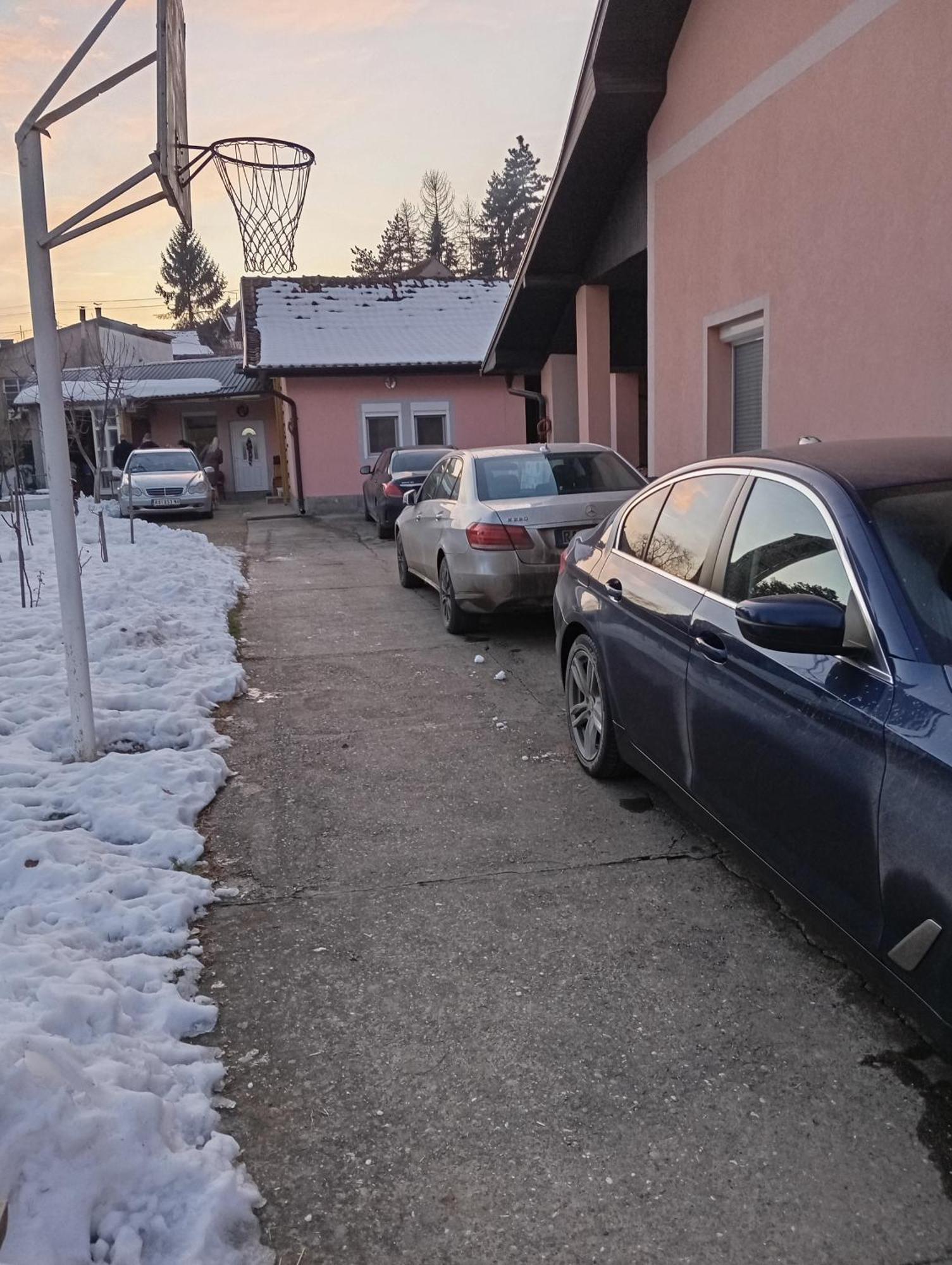 Milica Apartmani Vrdnik Exterior photo
